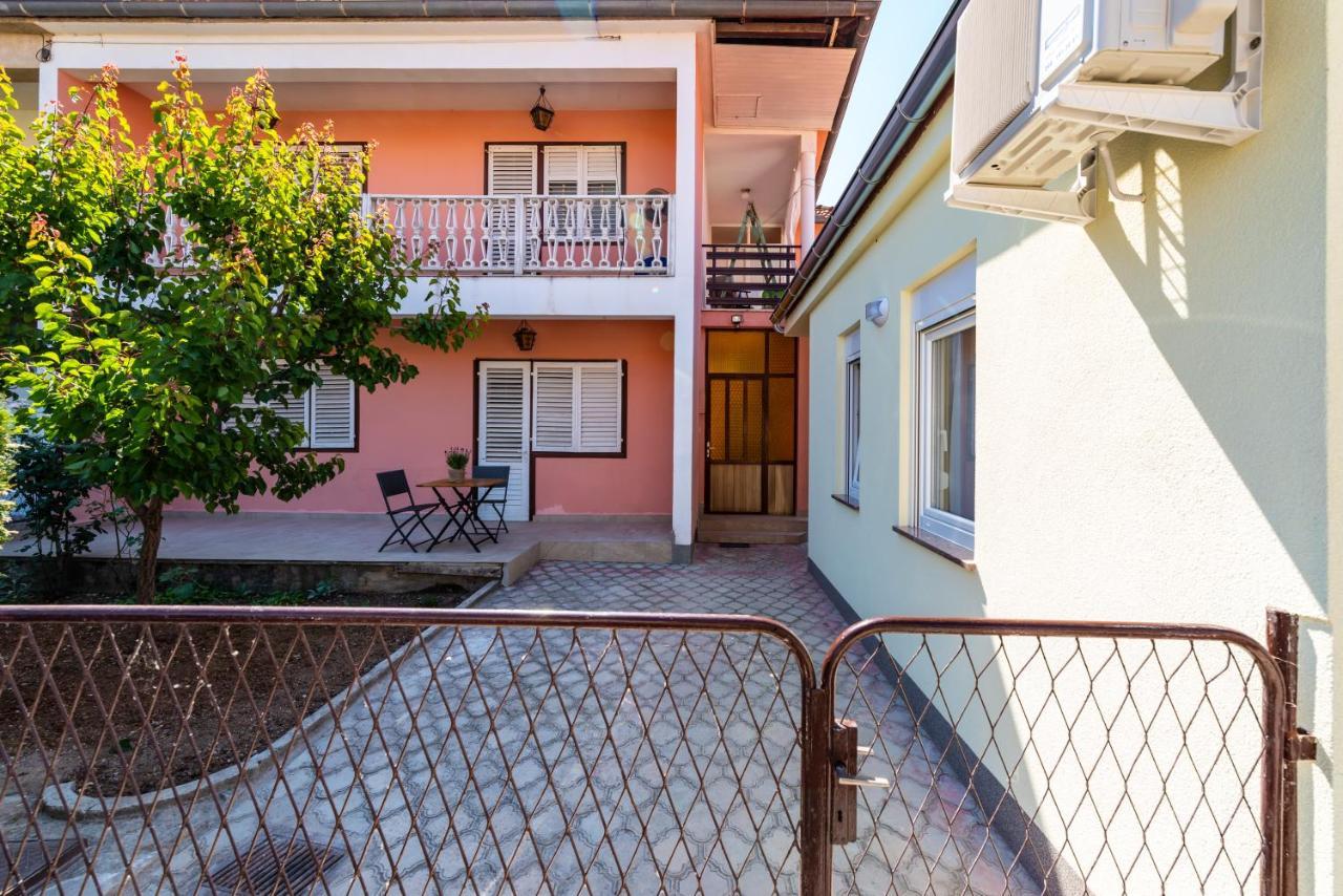 Studio Apartment Gina Zadar Eksteriør bilde